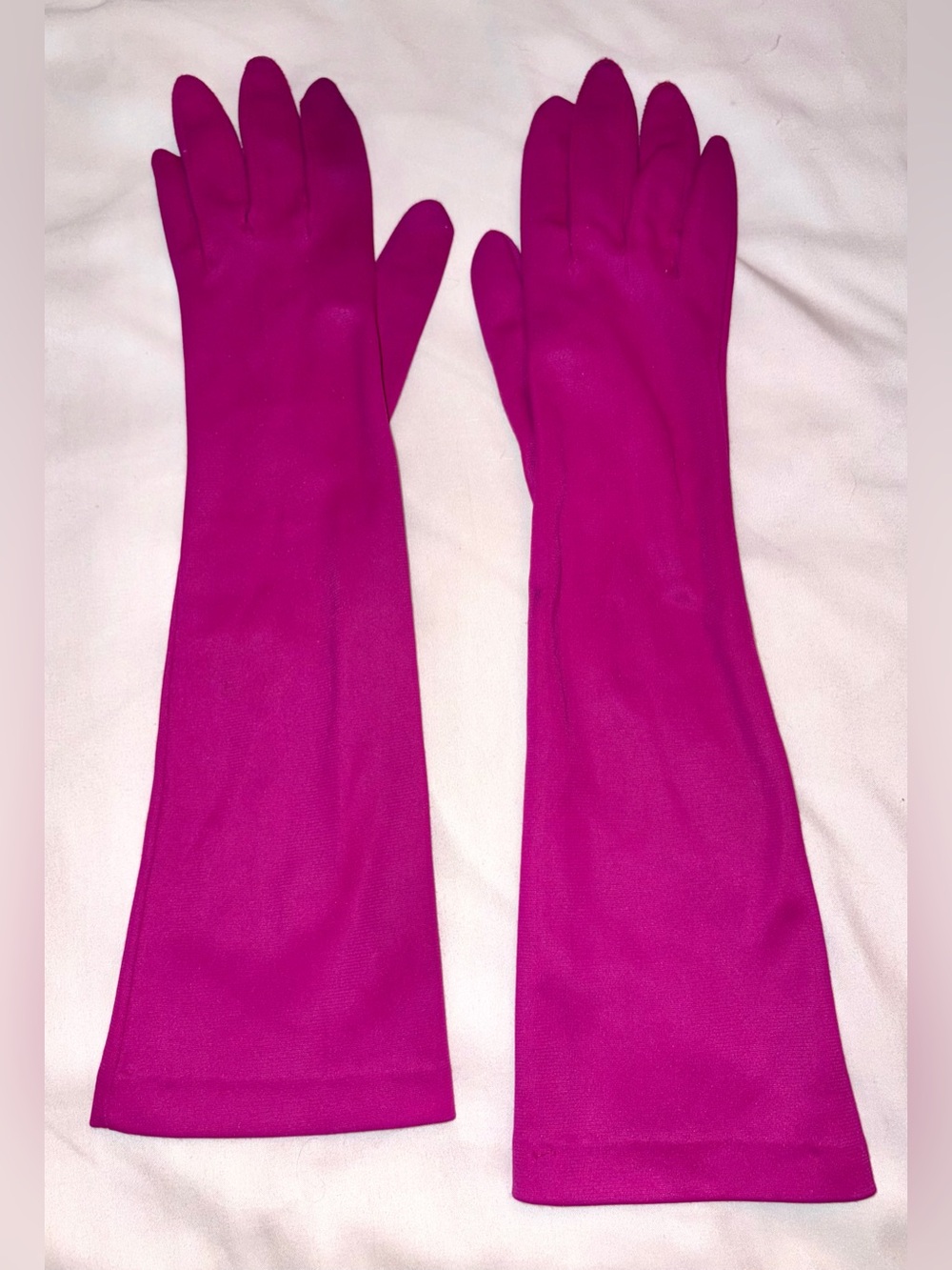 1940s 1950s Fuchsia Pink 15” Long Women’s Gloves